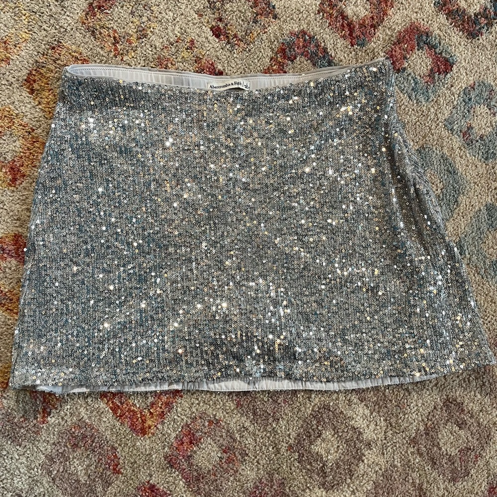 Abercrombie & Fitch Silver Sequin Mini Skirt